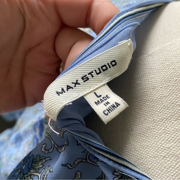 Max Studio blue flowy floral midi dress - Picture 11 of 11